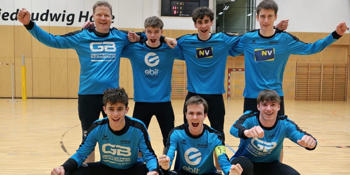 Team der 2. Bundesliga - Perchtoldsdorf (privat) Vorne von links nach rechts: Laurin Eisenhut / Severin Bahr / Lukas Walk Hinten von links nach rechts: Gerhard Bahr / Andreas Vallant / Laurin Heinz / Conrad Schechner